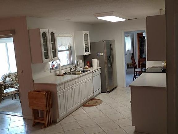 5th image of 6809 11th Ave W