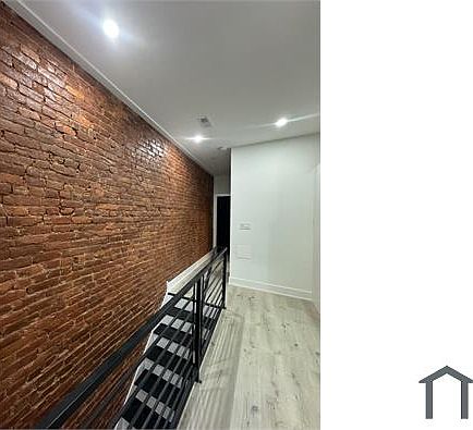 1st image of 4507 N 18th St #B