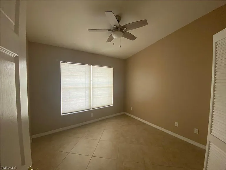 12781 Eagle Pointe Cir — Photo 4