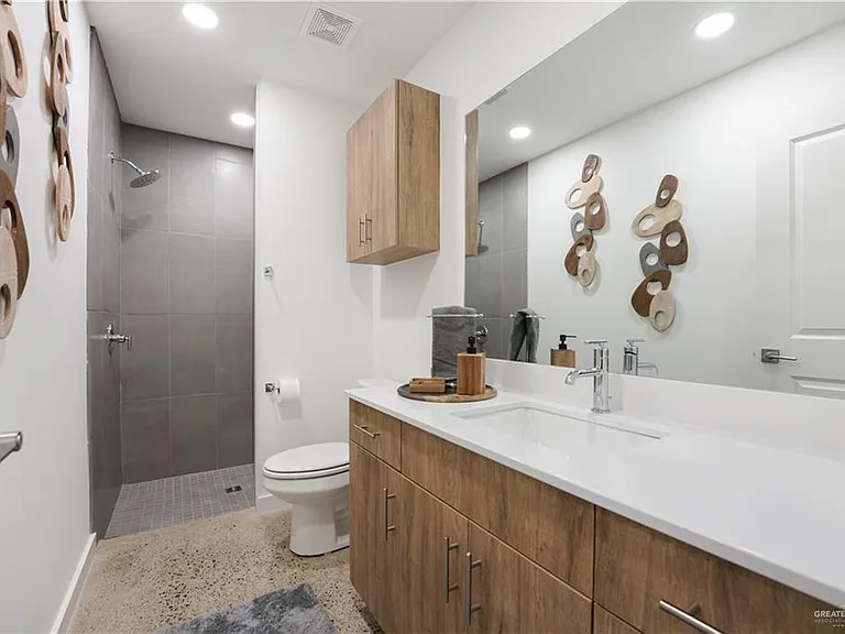 4008 Jenna Ln #A — Photo 11