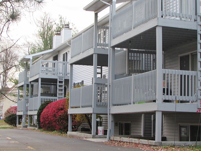 1st image of 54 New York Ave APT 7