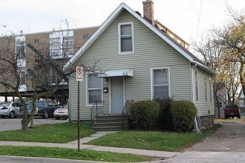 1342 N University Ct