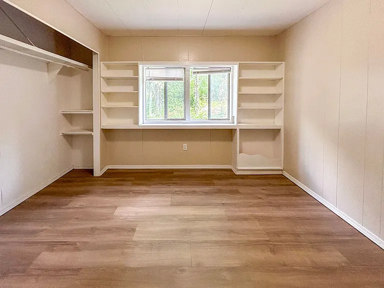 8798 Holmquist Rd SE — Photo 13