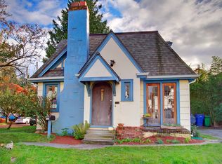 151 NW 73rd St, Seattle, WA 98117