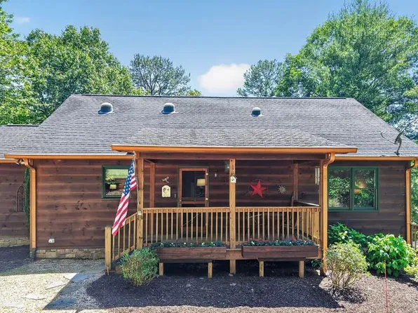 472 Stone Rd, Ellijay, GA 30536
