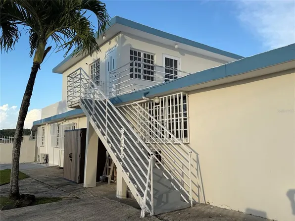 M 36 St #17, Rio Grande, PR 00745
