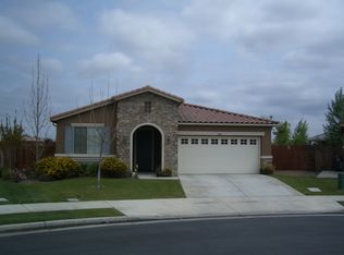 11406 Alton Manor Dr, Bakersfield, CA 93312