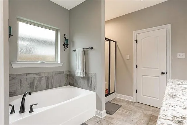 227 Ashton Parc — Photo 11