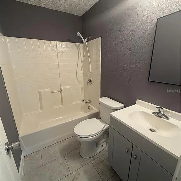 12938 Lincoln Rd — Photo 3
