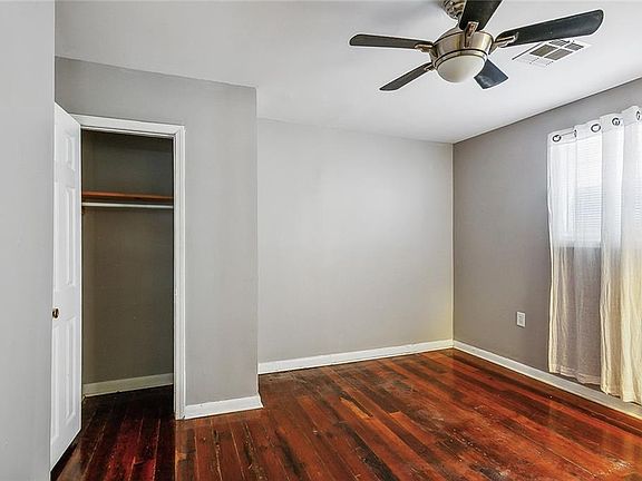5th image of 705-07 Alvar St