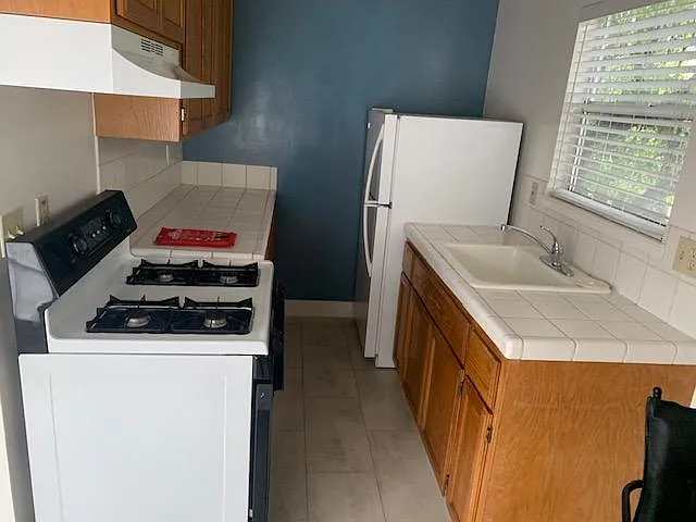 3806 Randolph Ave — Photo 6