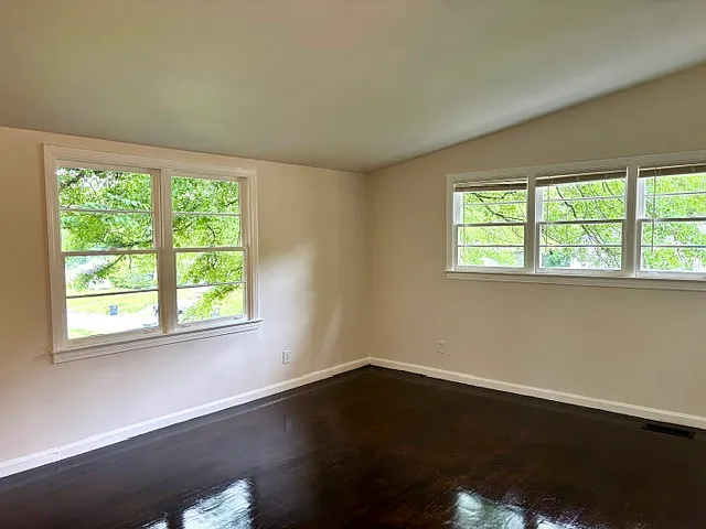 8621 10th Ave S — Photo 4