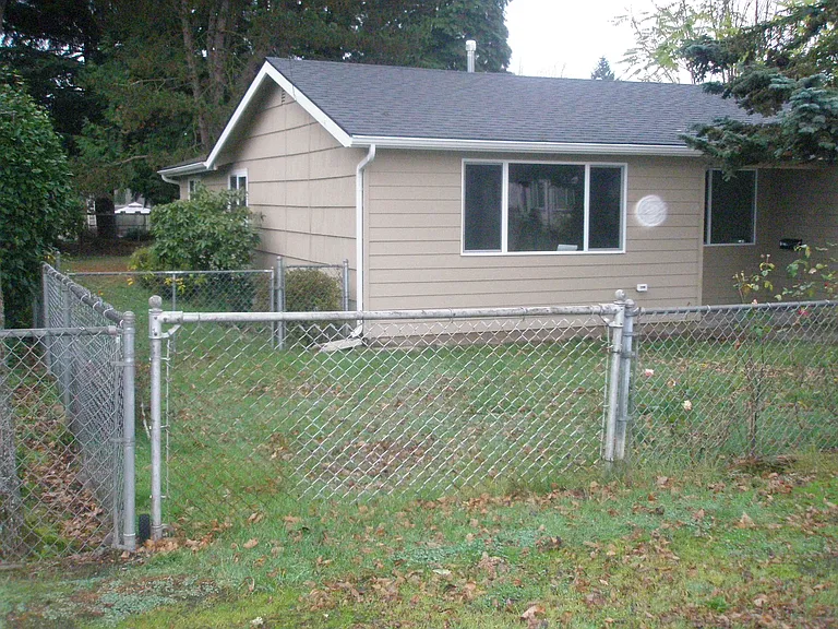 8204 SE 74th Ave — Photo 7