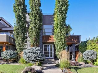 2014 S 32nd Ave SW, Calgary, AB T2T 1W6