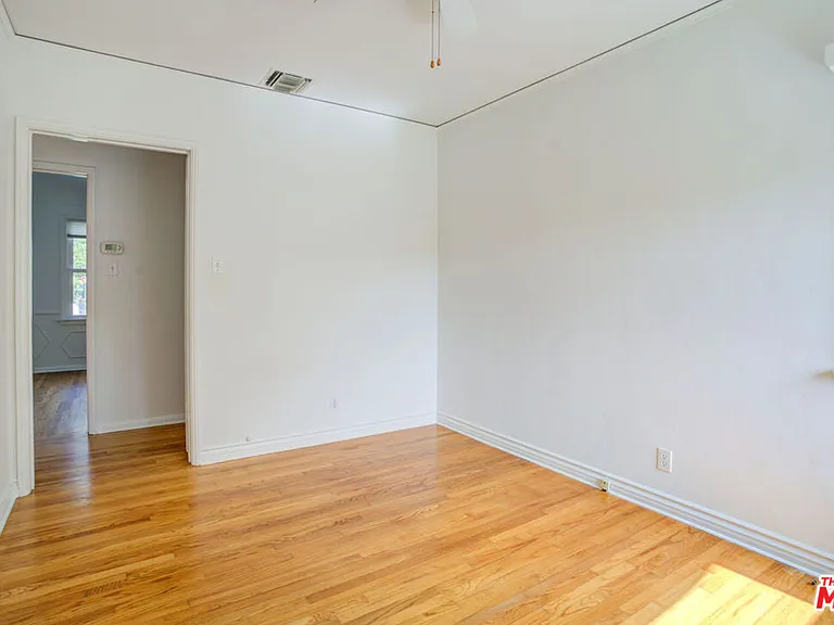 1212 Pine St — Photo 17