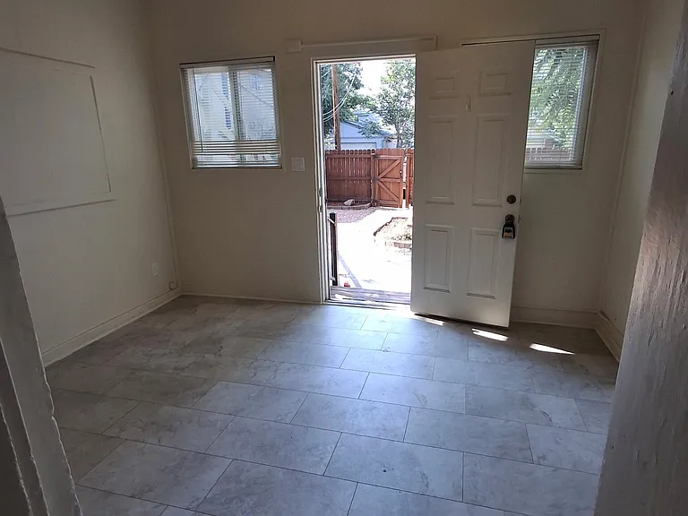 146 W Ellsworth Ave #2 — Photo 7