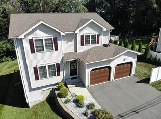 179 Nelson St, Chicopee, MA 01013