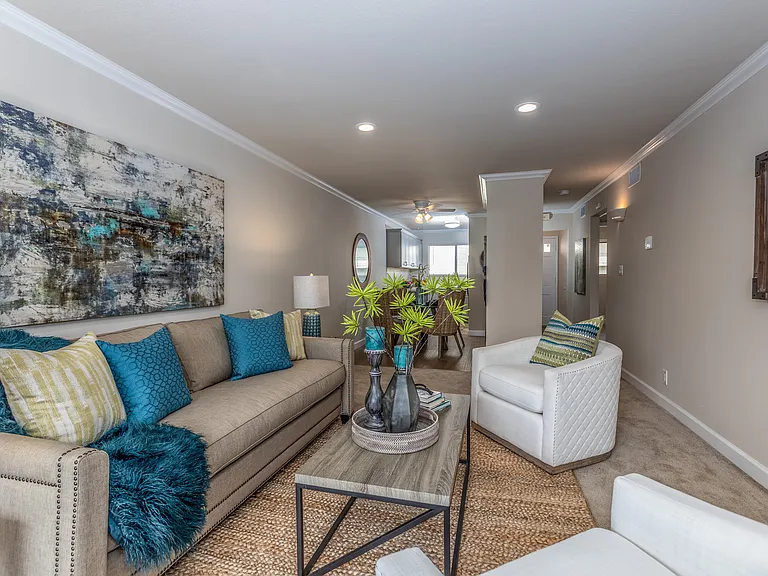 Quail Hill Apartments — Photo 44
