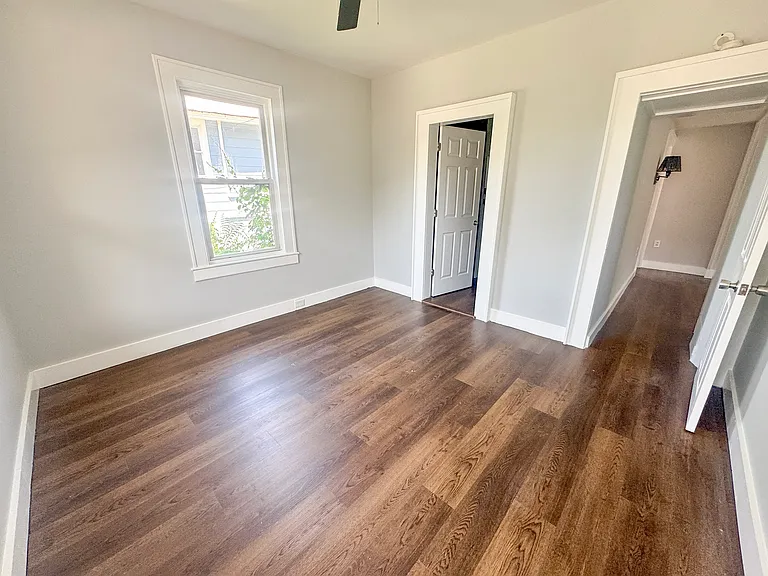 115 Wall St #1 — Photo 11