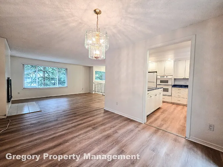 19044 NE 165th Pl — Photo 8
