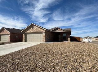 6652 Athens St, Amarillo, TX 79118