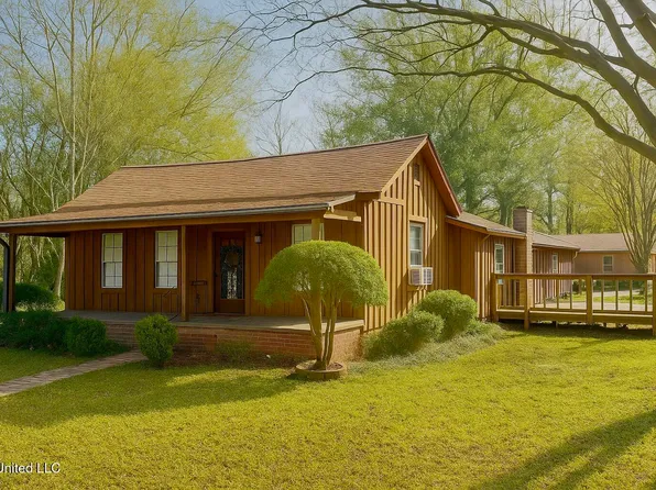 16 Fava St, Alligator, MS 38720