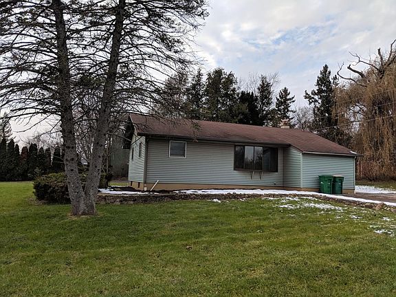3rd image of 37022 N James Dr