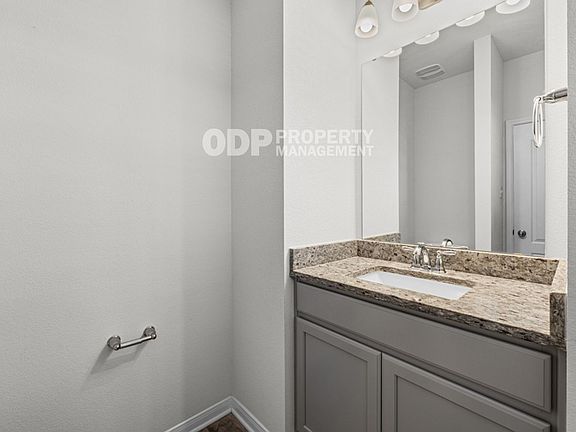 4th image of 5321 Friars Loop