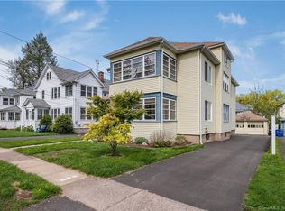 28 Avalon Rd, West Hartford, CT 06119