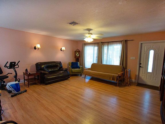 4th image of 1023 SE Euclid Ln