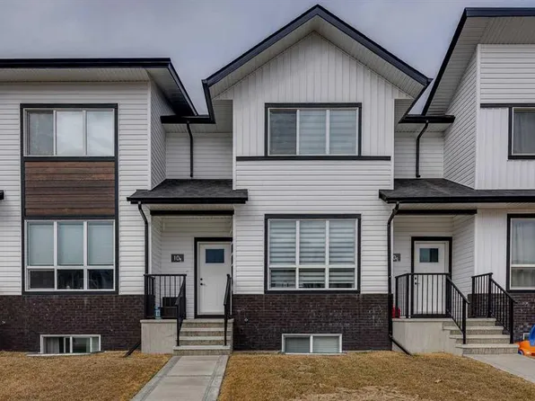 10 S Evergreen Way #B, Red Deer, AB T4P 3E5