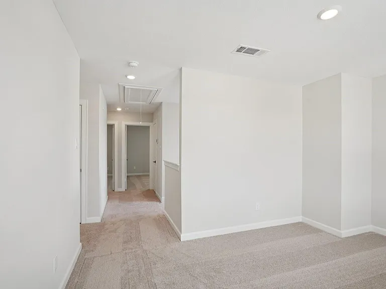 1006 Whispering Winds Dr — Photo 13