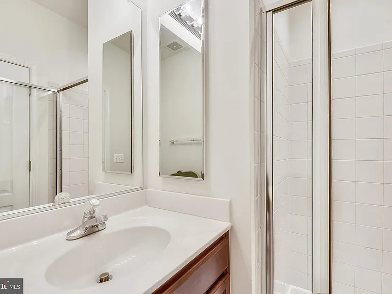 25082 Cypress Mill Ter — Photo 30