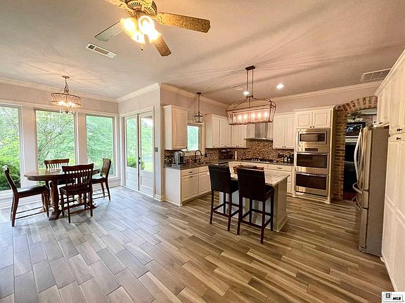 5th image of 405 Fiddlers Creek Dr