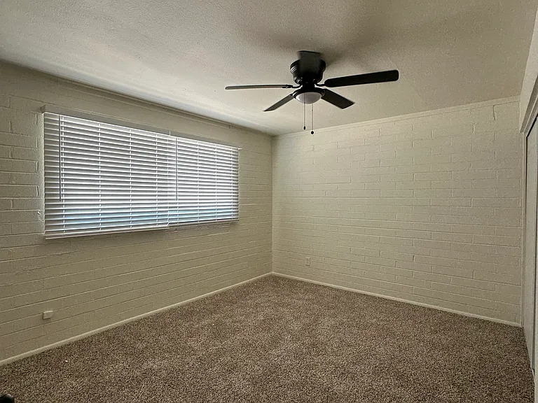 3602 W Rancho Dr — Photo 16