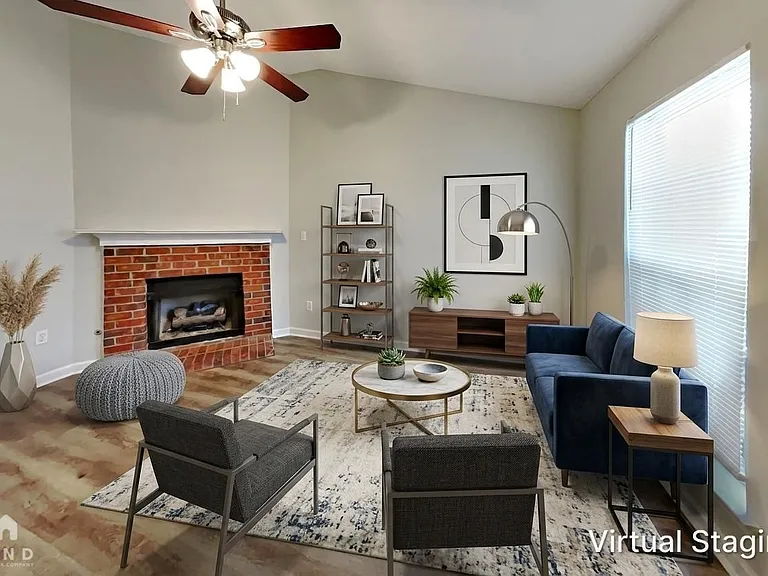 5624 Kaitlyn Dr W — Photo 3