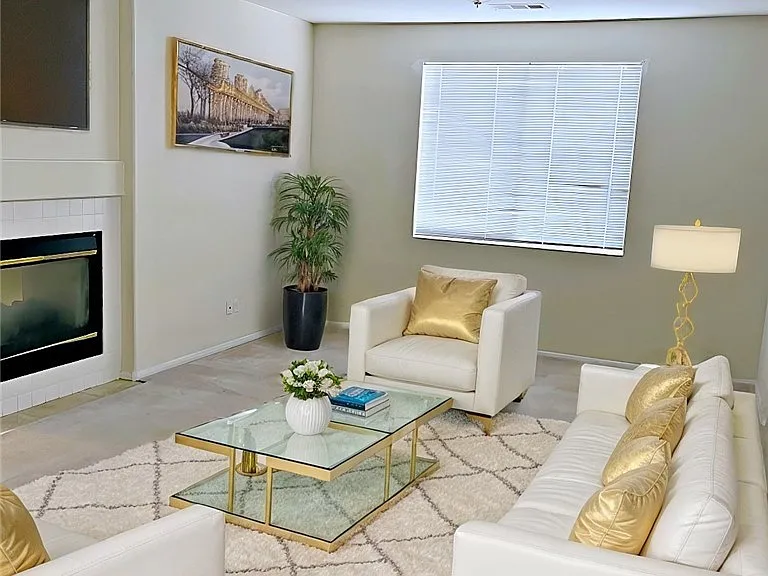 3496 Meridale Dr — Photo 12