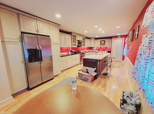 23 Madison Pl UNIT 1, Stamford, CT 06902