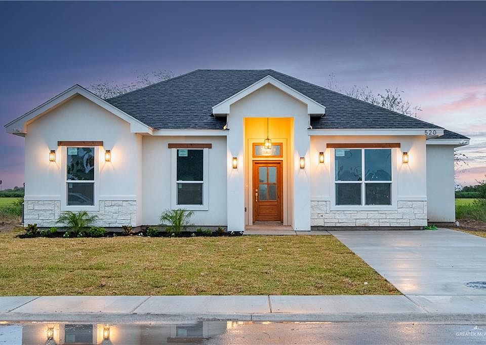1st image of 520 Balli Cir