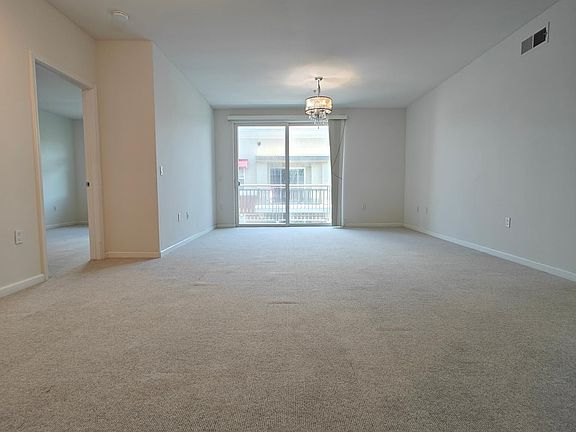 2nd image of 809 Auzerais Ave Unit 448