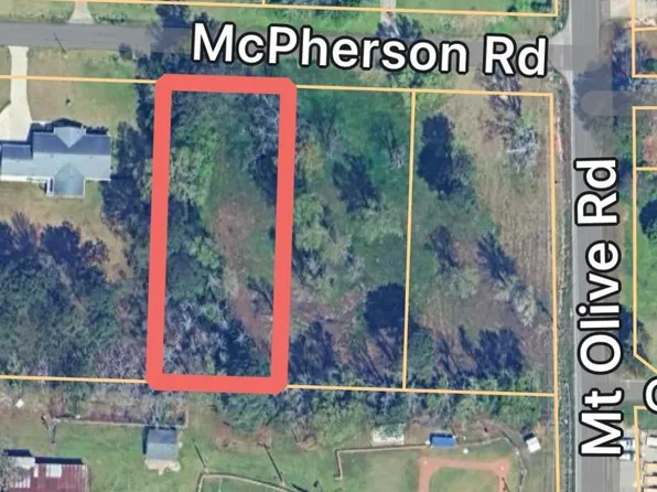 1220 McPherson Rd #3, Mount Olive, AL 35117
