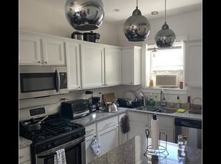 2309 W 18th Pl FLOOR 2, Chicago, IL 60608