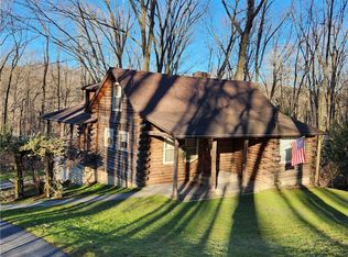 108 Pikes Cor, Beaver Falls, PA 15010