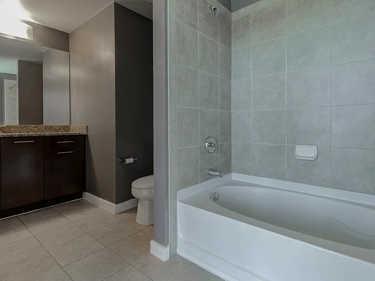 3324 Peachtree Rd NE #2210 — Photo 14