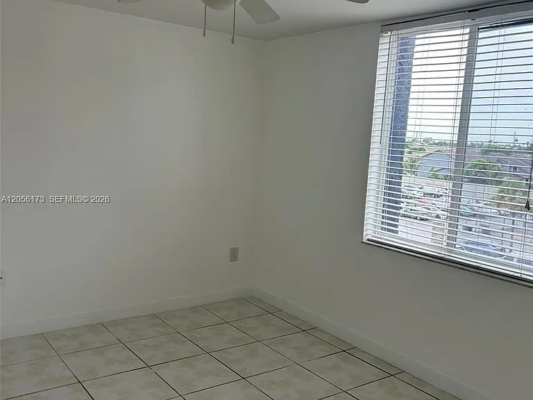 10000 NW 80th Ct #2456 — Photo 18