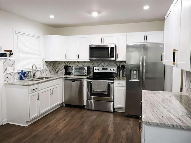 1275 Calhoun Ave — Photo 5