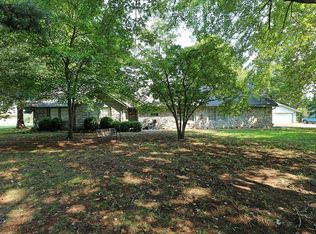 15837 E Pony Lake Dr, Claremore, OK 74019