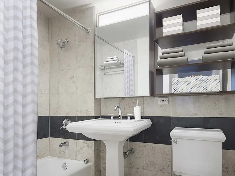 180 W 20th St #11B — Photo 5