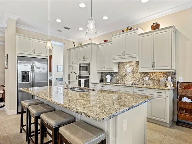 4971 Andros Dr — Photo 2
