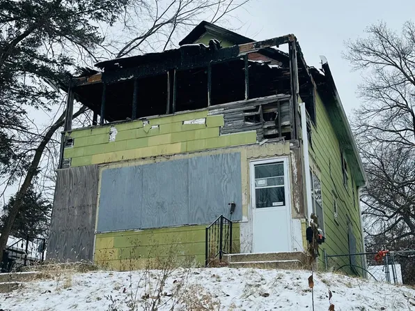 3711 Knox Ave N, Minneapolis, MN 55412